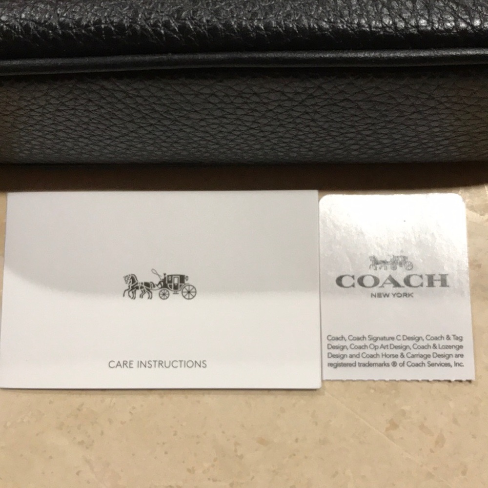 Coach Purse - Picture 4 of 14